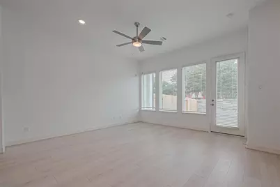 8911 Grovner Place, Houston, TX 77055 - Photo 7