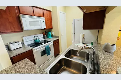 3506 Cove View Boulevard #106, Galveston, TX 77554 - Photo 9