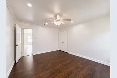3209 Wheatmeadow Court, Pearland, TX 77581 - Photo 5