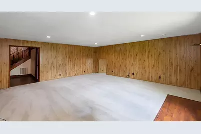 618 W 9th Street, Freeport, TX 77541 - Photo 11