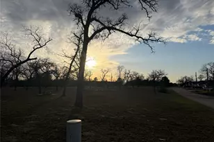 26667 Deerwood Dr, Hempstead, TX 77445 - Photo 1