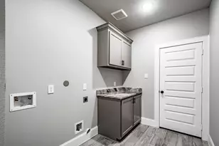816 County Road 6609, Dayton, TX 77535 - Photo 25
