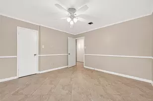 11007 Bandlon Dr, Houston, TX 77072 - Photo 37