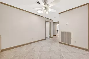 11007 Bandlon Dr, Houston, TX 77072 - Photo 7