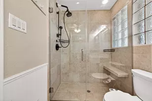 11007 Bandlon Dr, Houston, TX 77072 - Photo 29