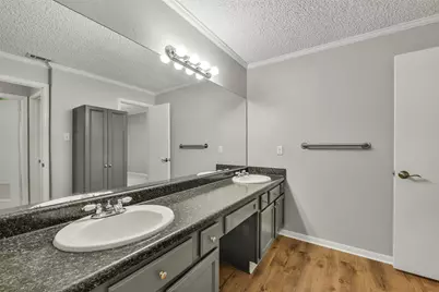 2125 Augusta Drive #3, Houston, TX 77057 - Photo 13
