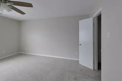 6214 Majesty Lane, Houston, TX 77085 - Photo 7