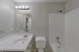 6214 Majesty Ln, Houston, TX 77085 - Photo 13