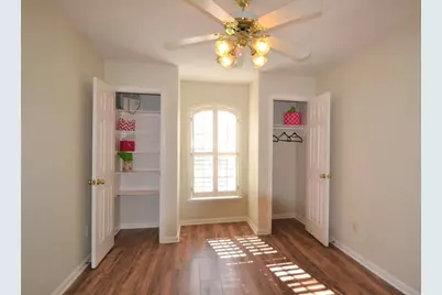 2710 Grants Lake Boulevard #J10, Sugar Land, TX 77479 - Photo 29
