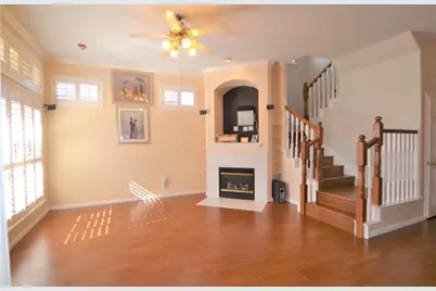 2710 Grants Lake Boulevard #J10, Sugar Land, TX 77479 - Photo 5