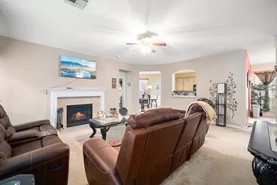 8315 Chicory Drive, Baytown, TX 77521 - Photo 5