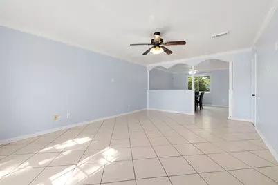 6747 Cypress Glades Drive, Katy, TX 77449 - Photo 9