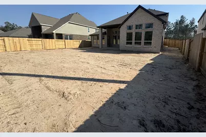 16019 Mahogany Mist Drive, Conroe, TX 77302 - Photo 9