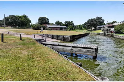 300 Fishermans Bend Dr, Point Blank, TX 77364 - Photo 39