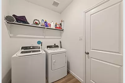 2327 Lily Cove Court, Richmond, TX 77469 - Photo 9