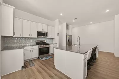 2327 Lily Cove Court, Richmond, TX 77469 - Photo 7