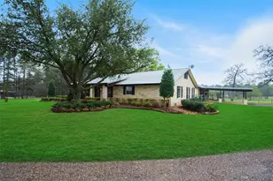 4 Willow Creek, Huntsville, TX 77340 - Photo 37