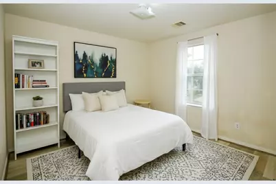 13034 Stratford Skies Lane, Houston, TX 77072 - Photo 7