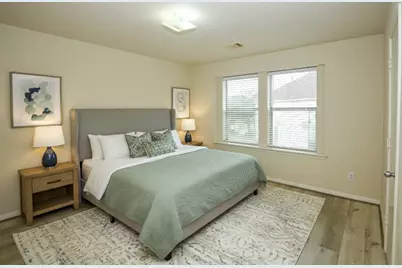 13034 Stratford Skies Lane, Houston, TX 77072 - Photo 5