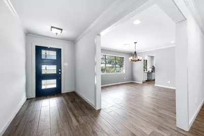 6030 Warm Springs Road, Houston, TX 77035 - Photo 7
