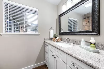 6030 Warm Springs Road, Houston, TX 77035 - Photo 27
