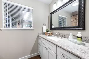 6030 Warm Springs Rd, Houston, TX 77035 - Photo 27