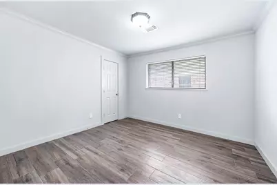 6030 Warm Springs Road, Houston, TX 77035 - Photo 23