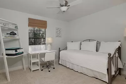 95 N Pathfinders Circle, The Woodlands, TX 77381 - Photo 19