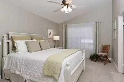 95 N Pathfinders Circle, The Woodlands, TX 77381 - Photo 17