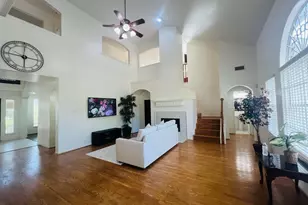 14802 Mission Hills Dr, Houston, TX 77083 - Photo 11