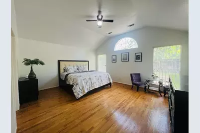 14802 Mission Hills Drive, Houston, TX 77083 - Photo 13