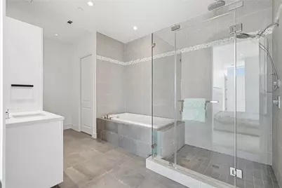 4521 San Felipe Street #1904, Houston, TX 77027 - Photo 13
