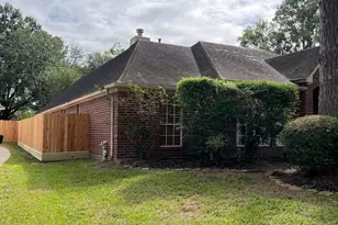 319 S Cheddington Dr, Katy, TX 77450 - Photo 3