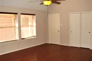 319 S Cheddington Dr, Katy, TX 77450 - Photo 29