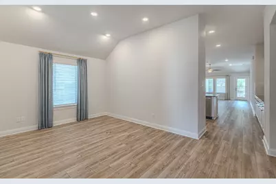 9840 Sweet Flag Court, Conroe, TX 77385 - Photo 11