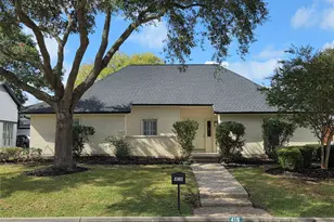 418 Longview Dr, Sugar Land, TX 77478 - Photo 1