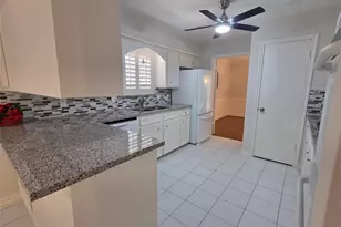 418 Longview Dr, Sugar Land, TX 77478 - Photo 13