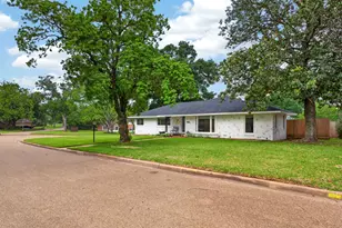 1602 Harrison Rd, Brenham, TX 77833 - Photo 3