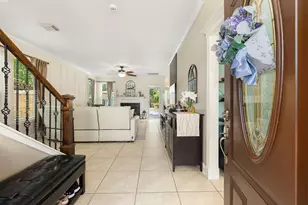 4602 10 Sleep Ln, Friendswood, TX 77546 - Photo 3