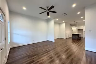 1919 Fulton St, Houston, TX 77009 - Photo 9