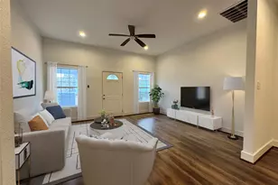 1919 Fulton St, Houston, TX 77009 - Photo 7