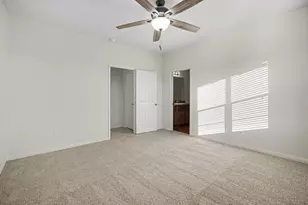 805 Seadrift Ct, La Marque, TX 77568 - Photo 13