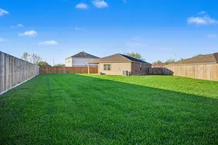 805 Seadrift Ct, La Marque, TX 77568 - Photo 23