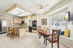 2202 Castle Bay Dr, League City, TX 77573 - Photo 17