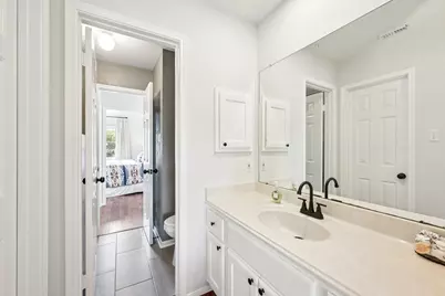 2202 Castle Bay Drive, League City, TX 77573 - Photo 35