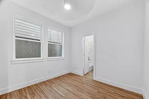 2105 Holman St, Houston, TX 77004 - Photo 3