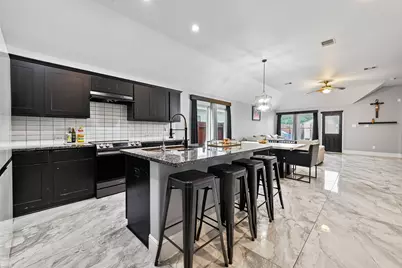 12611 Providence Cove Court, Houston, TX 77086 - Photo 5