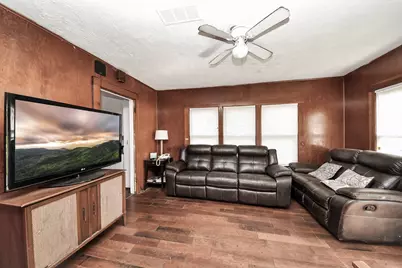 7302 Schneider Street, Houston, TX 77093 - Photo 11