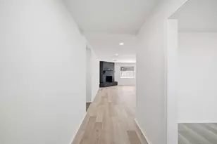 7230 Bayou Forest Dr, Houston, TX 77088 - Photo 5