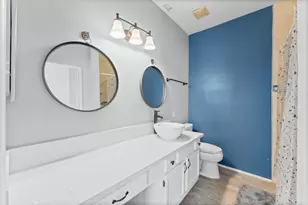 17557 Red Oak Dr Dr, Houston, TX 77090 - Photo 23
